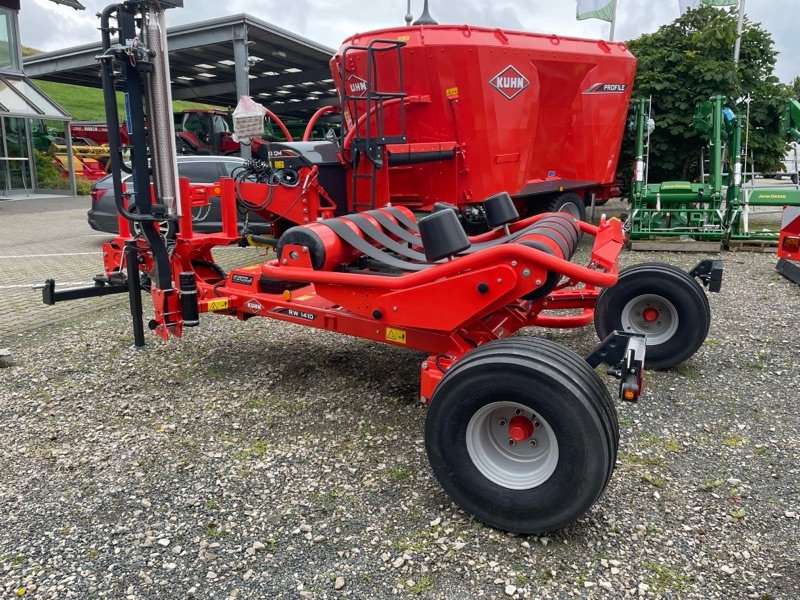 Ballenwickler van het type Kuhn RW 1410 C, Neumaschine in Lauterberg/Barbis (Foto 4)