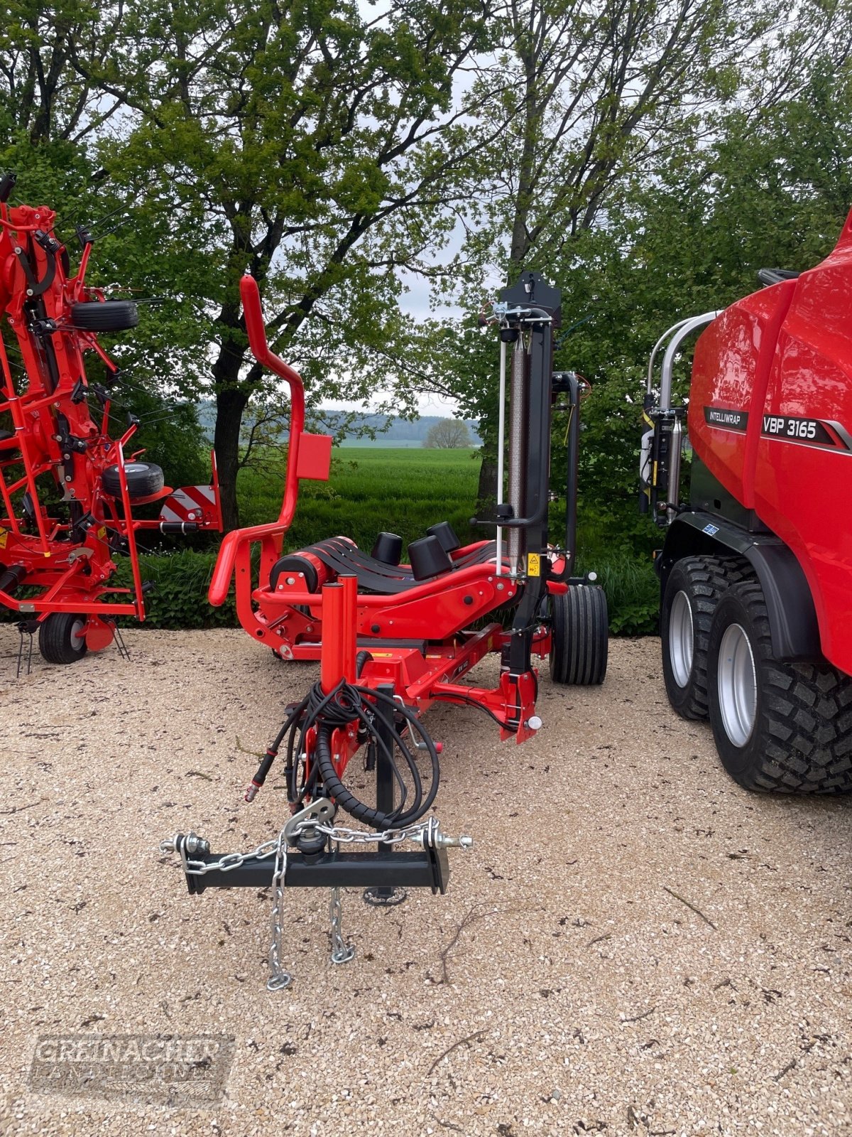 Ballenwickler van het type Kuhn RW 1410, Neumaschine in Pfullendorf (Foto 2)