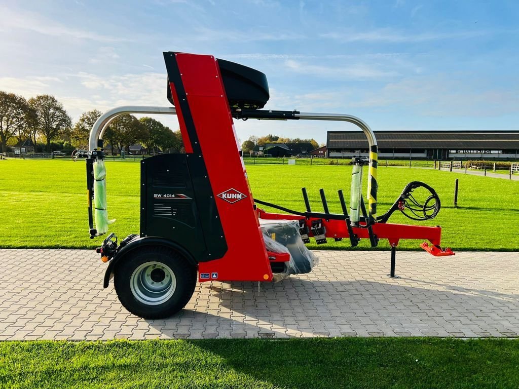 Ballenwickler van het type Kuhn SW 4014 - Autoload, Neumaschine in Coevorden (Foto 4)