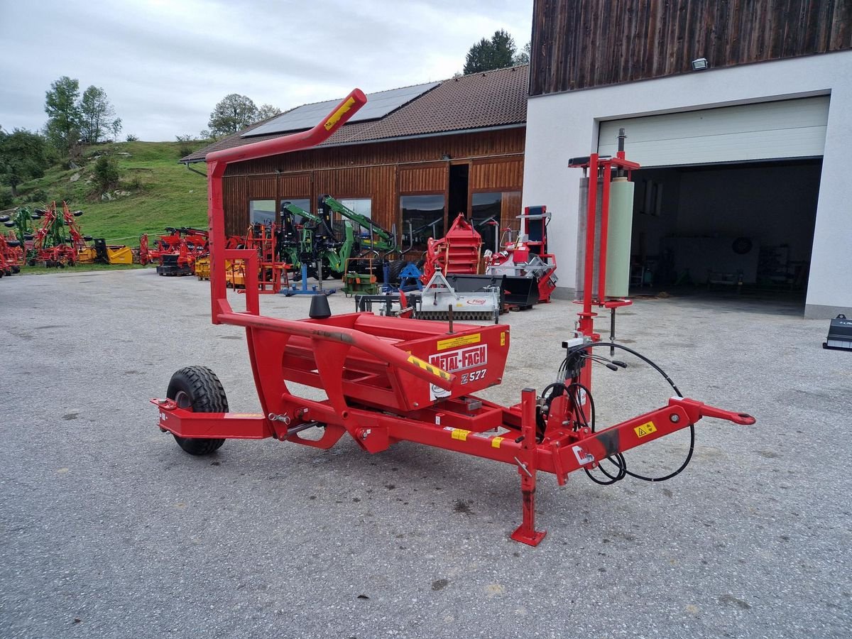 Ballenwickler des Typs Metal-Fach Z 577, Gebrauchtmaschine in Grünbach (Bild 3)