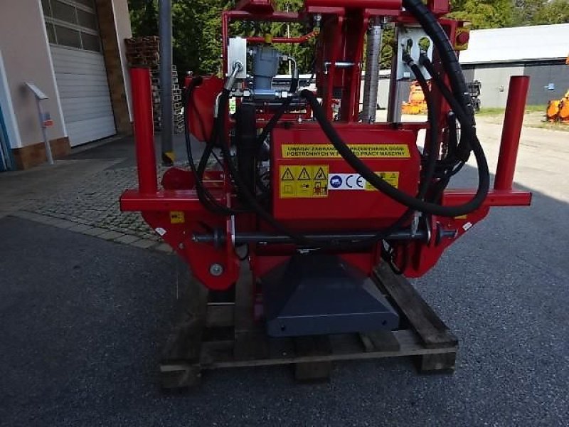 Ballenwickler des Typs Metal-Fach Z- 629 SAT - EVO - Rundballenwieckelgerät, Neumaschine in Neureichenau (Bild 5)