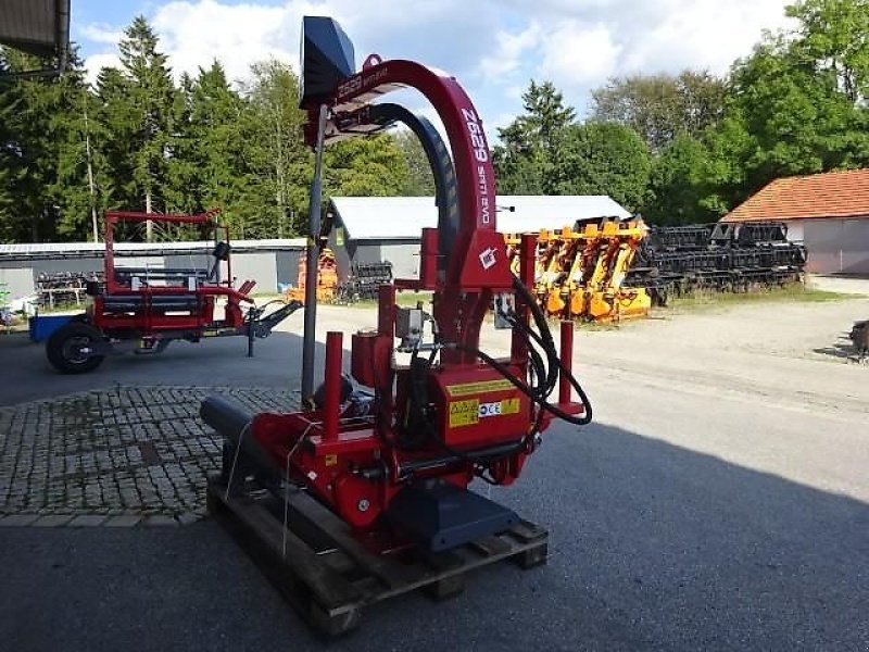 Ballenwickler van het type Metal-Fach Z- 629 SAT - EVO - Rundballenwieckelgerät, Neumaschine in Neureichenau (Foto 3)