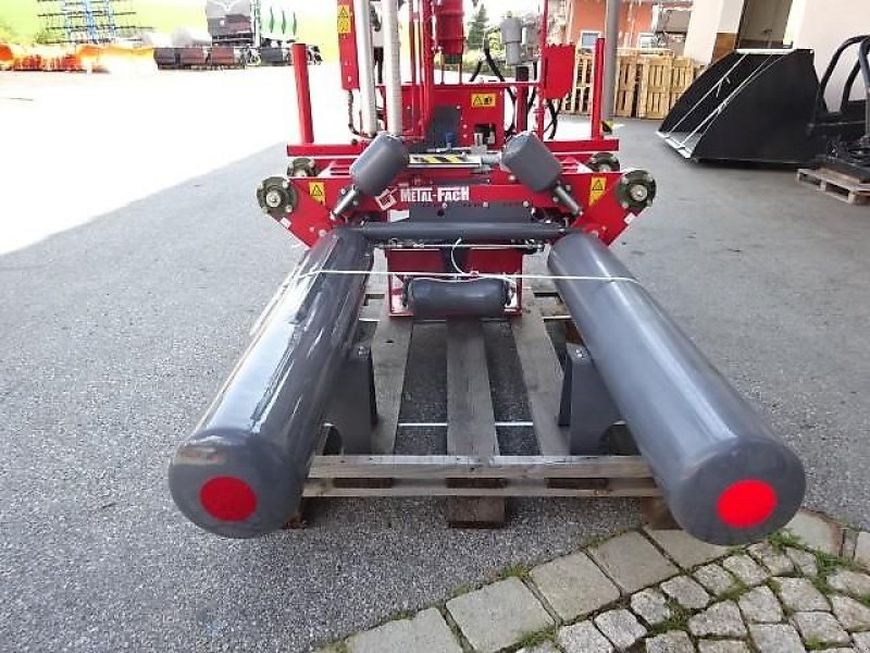 Ballenwickler del tipo Metal-Fach Z- 629 SAT - EVO - Rundballenwieckelgerät, Neumaschine en Neureichenau (Imagen 18)