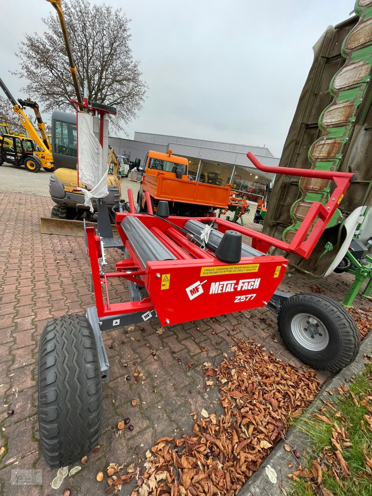 Ballenwickler van het type Metal-Fach Z577, Neumaschine in Bad Kötzting (Foto 3)