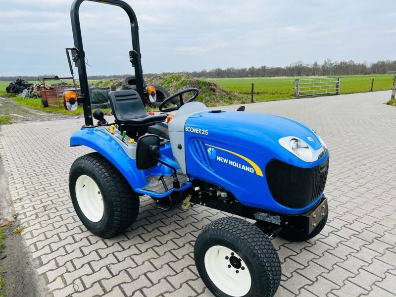 Ballenwickler of the type New Holland BOOMER 25, Gebrauchtmaschine in Coevorden (Picture 1)