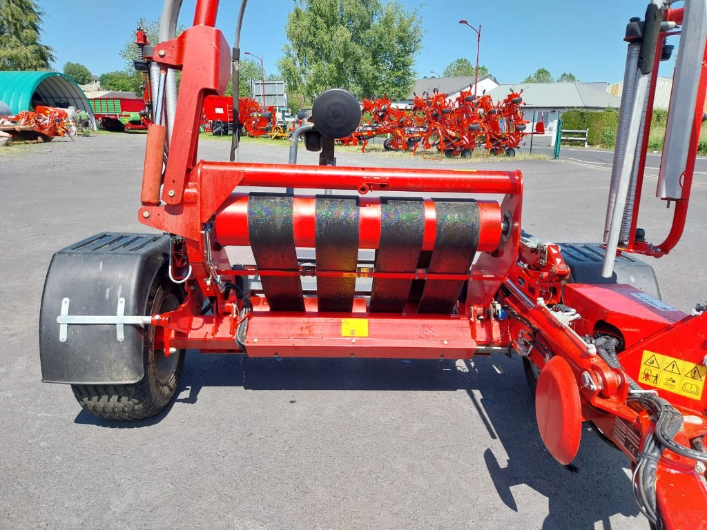 Ballenwickler tip Vicon BW2850, Gebrauchtmaschine in MAURIAC (Poză 3)