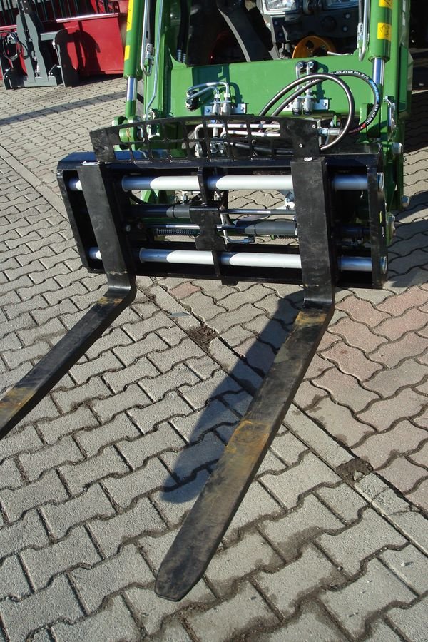Ballenzange tipa Sonstige Palettengabel mit hydraulischer Verstellung, Neumaschine u Judenburg (Slika 1)