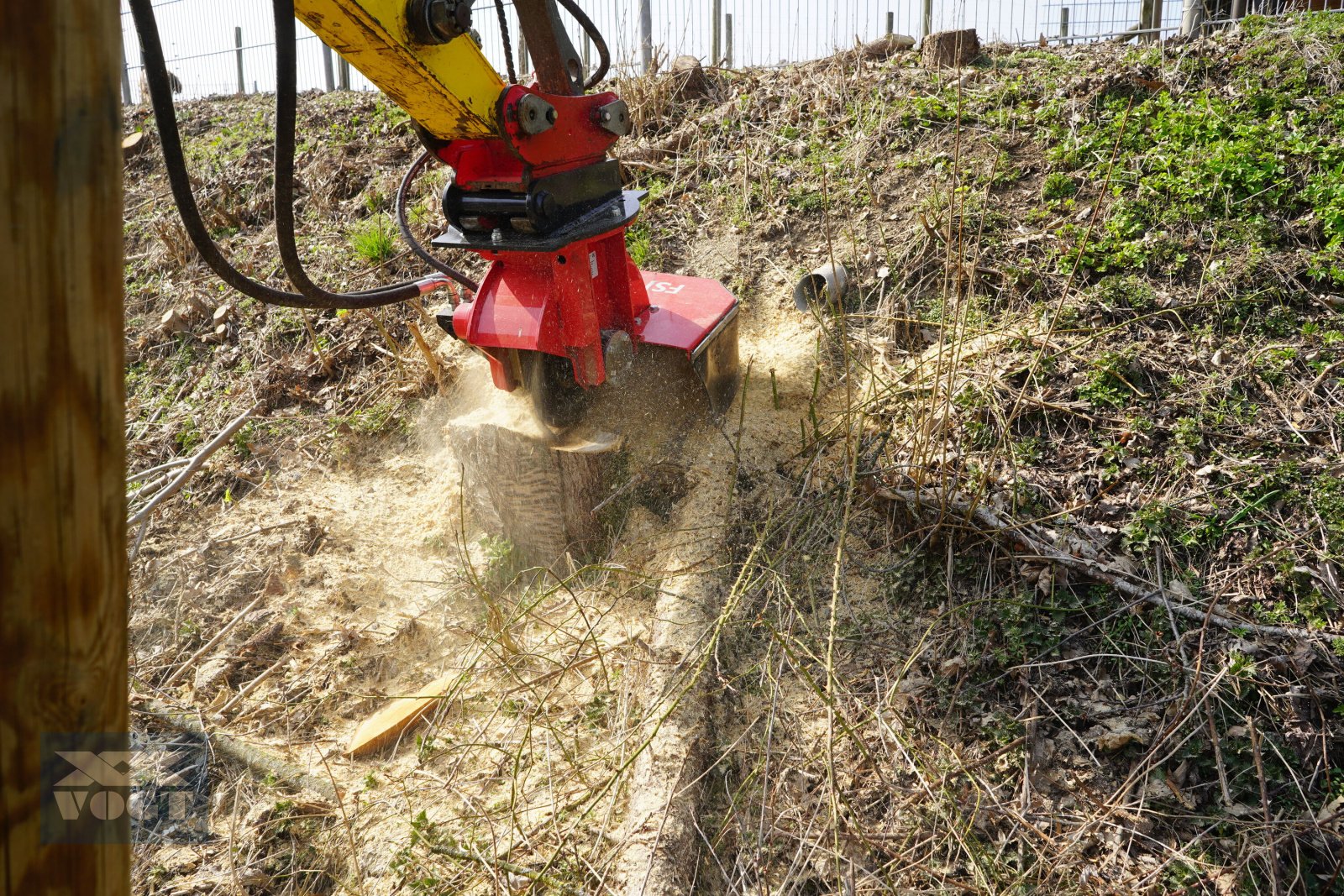 Baumstumpffräse of the type FSI H40 Stubbenfräse /Wurzelfräse /Stockfräse für Bagger /Radlader*Aktion*, Neumaschine in Schmallenberg (Picture 11)