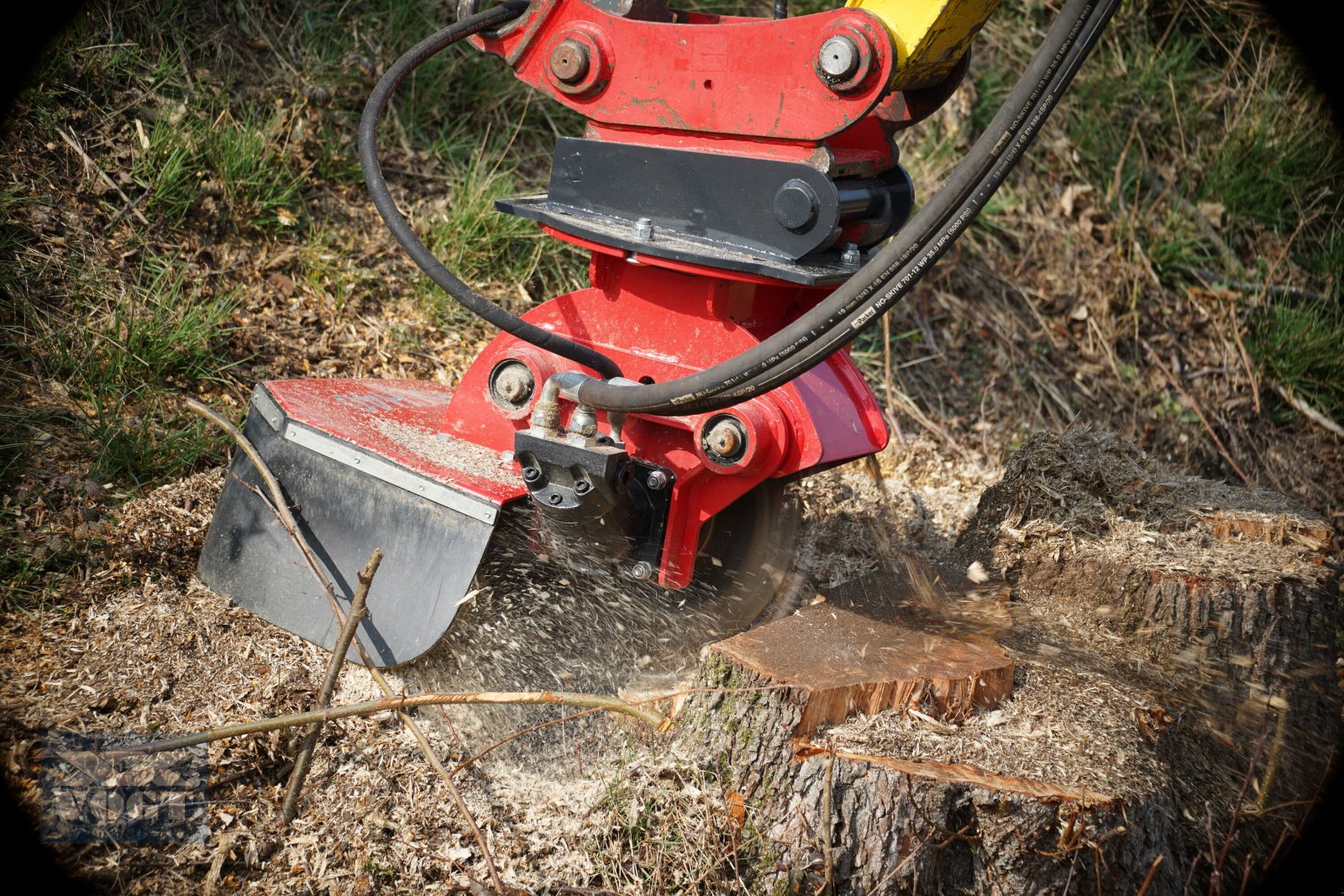 Baumstumpffräse of the type FSI H40 Stubbenfräse /Wurzelfräse /Stockfräse für Bagger /Radlader*Aktion*, Neumaschine in Schmallenberg (Picture 13)