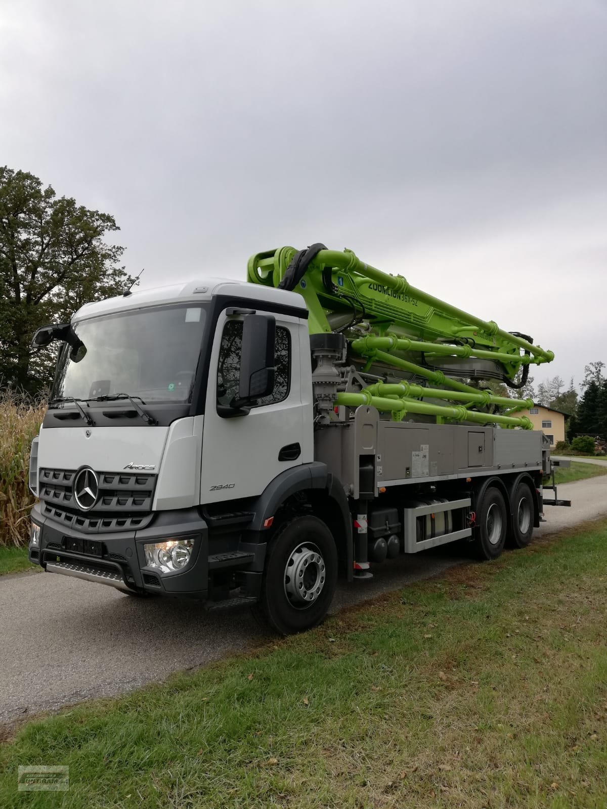 Betonpumpe of the type Mercedes-Benz Actros 2640 mit Zoomlion ZL 36, Neumaschine in Deutsch - Goritz (Picture 1)