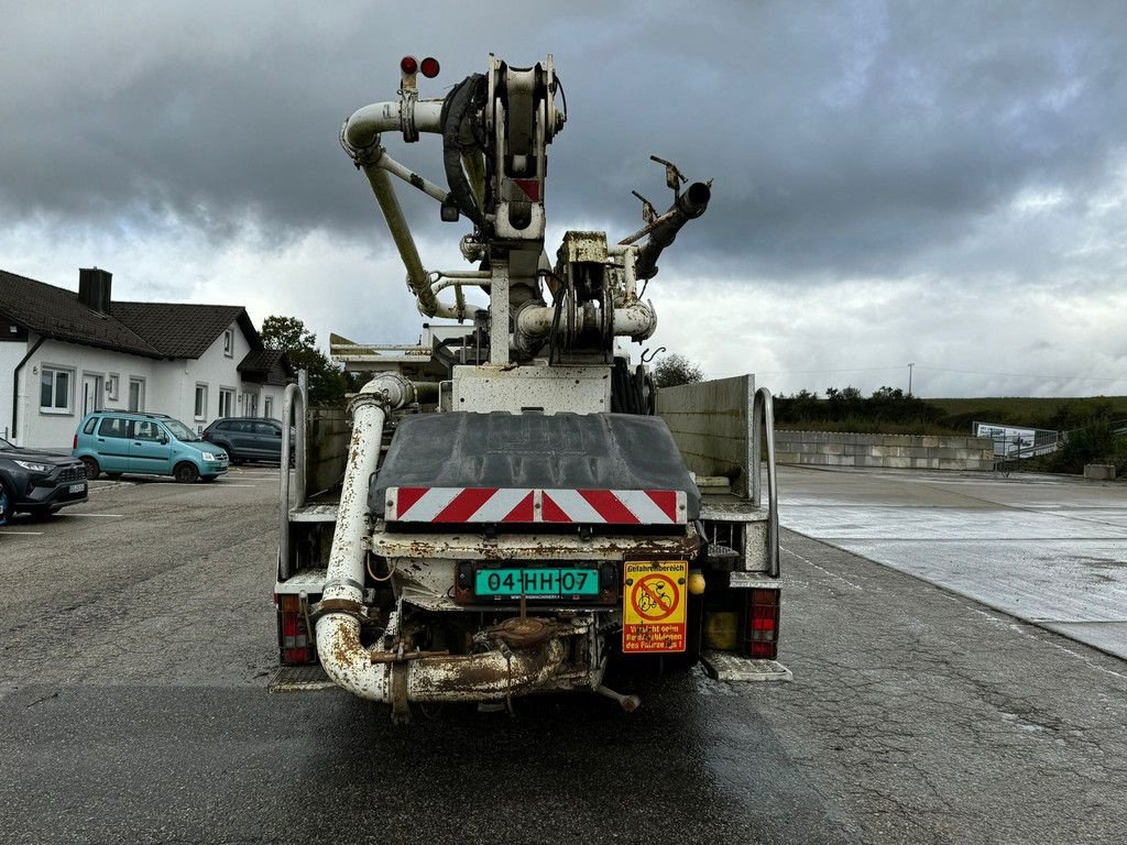 Betonpumpe of the type Sonstige Mercedes Benz Actros 2632 6x4 with Putzmeister BSF 24-4 11 24m concrete pump, Gebrauchtmaschine in Velddriel (Picture 4)