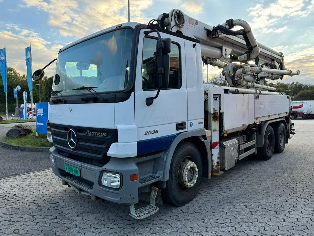 Betonpumpe du type Sonstige Mercedes Benz Actros 2636 6x4 with Schwing 31XT P 2023 31m Concrete Pump, Gebrauchtmaschine en Velddriel (Photo 1)