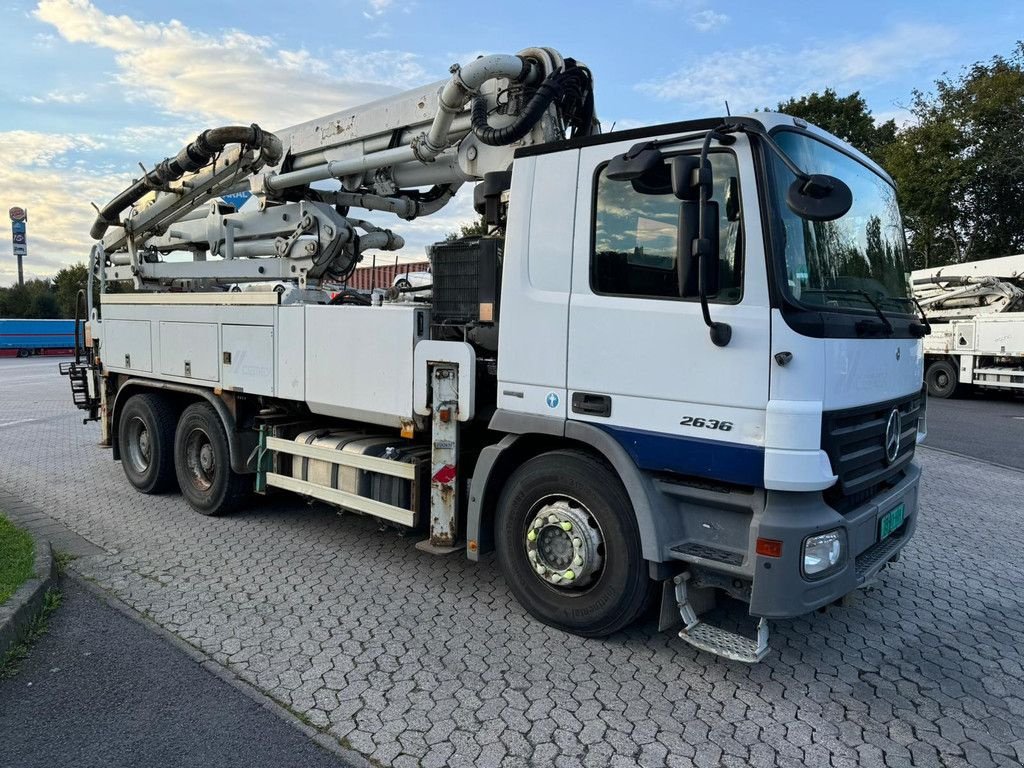 Betonpumpe du type Sonstige Mercedes Benz Actros 2636 6x4 with Schwing 31XT P 2023 31m Concrete Pump, Gebrauchtmaschine en Velddriel (Photo 5)