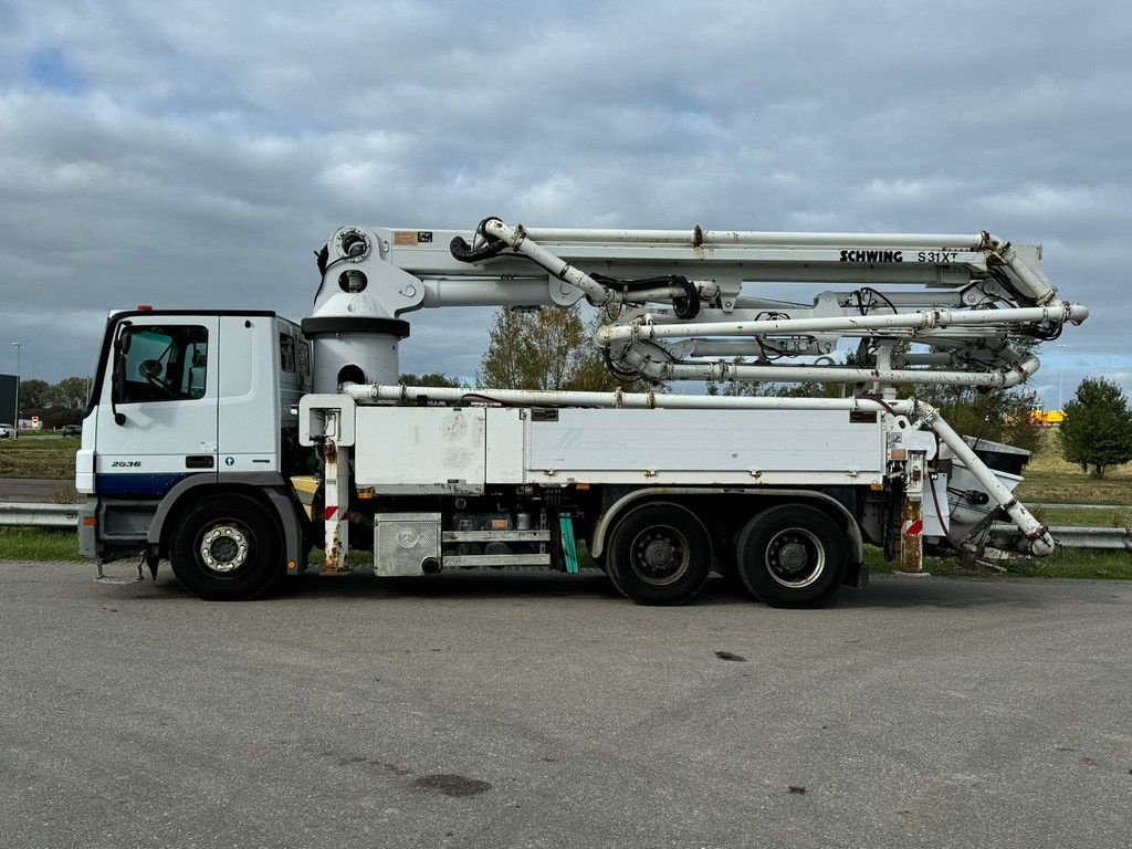 Betonpumpe Türe ait Sonstige Mercedes Benz Actros 2636 6x4 with Schwing 31XT P 2023 31m Concrete Pump, Gebrauchtmaschine içinde Velddriel (resim 2)