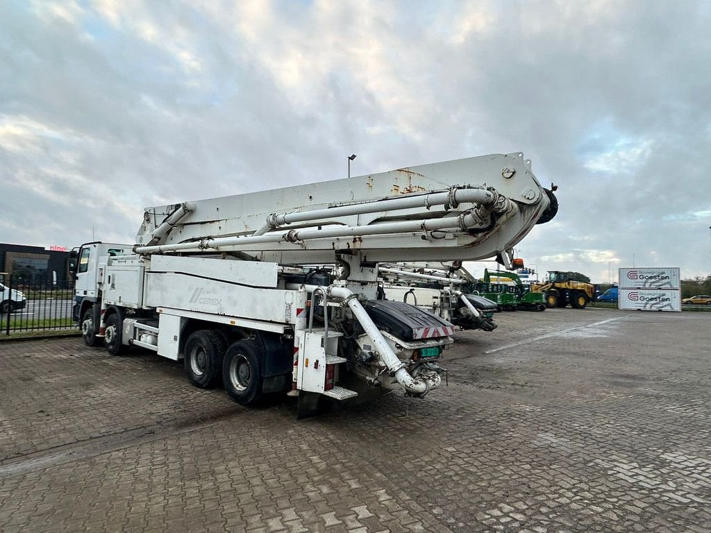 Betonpumpe typu Sonstige Mercedes Benz Actros 3241 8x4/4 with Putzmeister BSF42-4 16 42m pump, Gebrauchtmaschine v Velddriel (Obrázok 2)