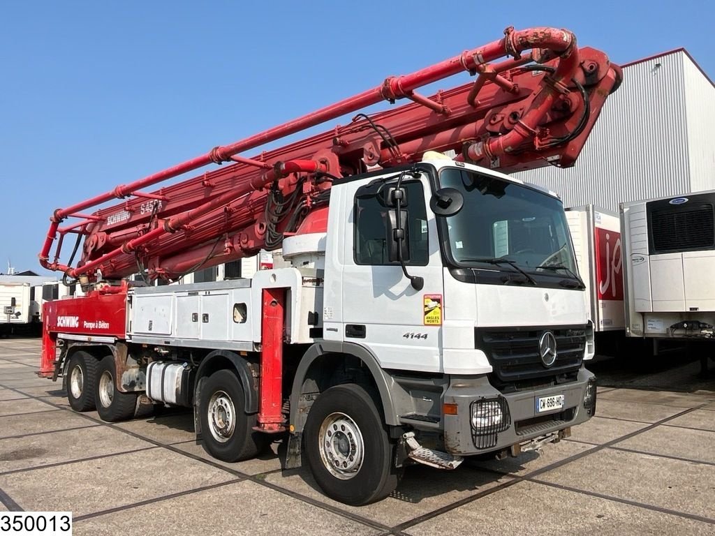 Betonpumpe of the type Sonstige Mercedes Benz Actros 4144 8x4, Schwing S 45 SX, Remote, EPS, Gebrauchtmaschine in Ede (Picture 4)