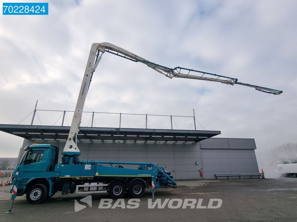 Betonpumpe del tipo Sonstige Mercedes Benz Arocs 2836 6X4 38mtr Sermac 4Z38 pump Big-Axle steelsuspension E, Gebrauchtmaschine en Veghel (Imagen 3)