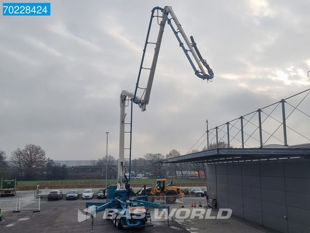 Betonpumpe van het type Sonstige Mercedes Benz Arocs 2836 6X4 38mtr Sermac 4Z38 pump Big-Axle steelsuspension E, Gebrauchtmaschine in Veghel (Foto 7)