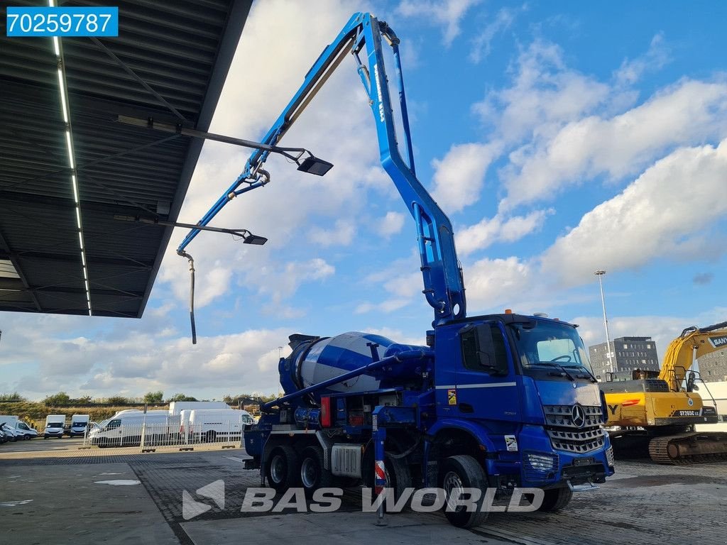 Betonpumpe van het type Sonstige Mercedes Benz Arocs 3251 8X4 PUMI Putzmeister TMM 24 + Liebherr 7m3 Mixer Reta, Gebrauchtmaschine in Veghel (Foto 7)