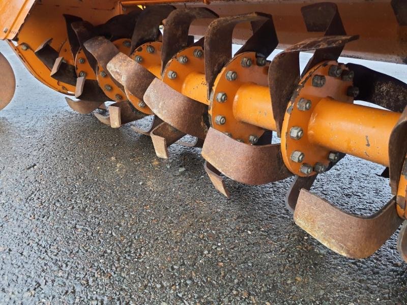 Bodenfräse van het type Berti GIOVE280, Gebrauchtmaschine in COULONGES SUR L'AUTI (Foto 4)