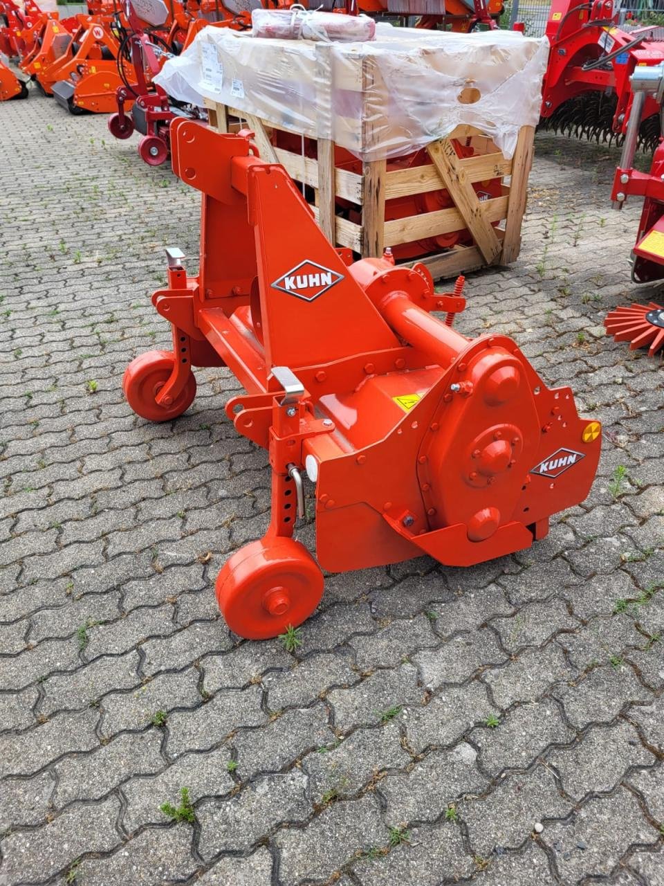 Bodenfräse del tipo Kuhn EL62-120, Neumaschine In Niederkirchen (Immagine 2)