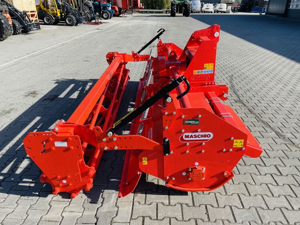 Bodenfräse van het type Maschio C 300 landbouwfrees met buizenrol, Neumaschine in Coevorden (Foto 4)