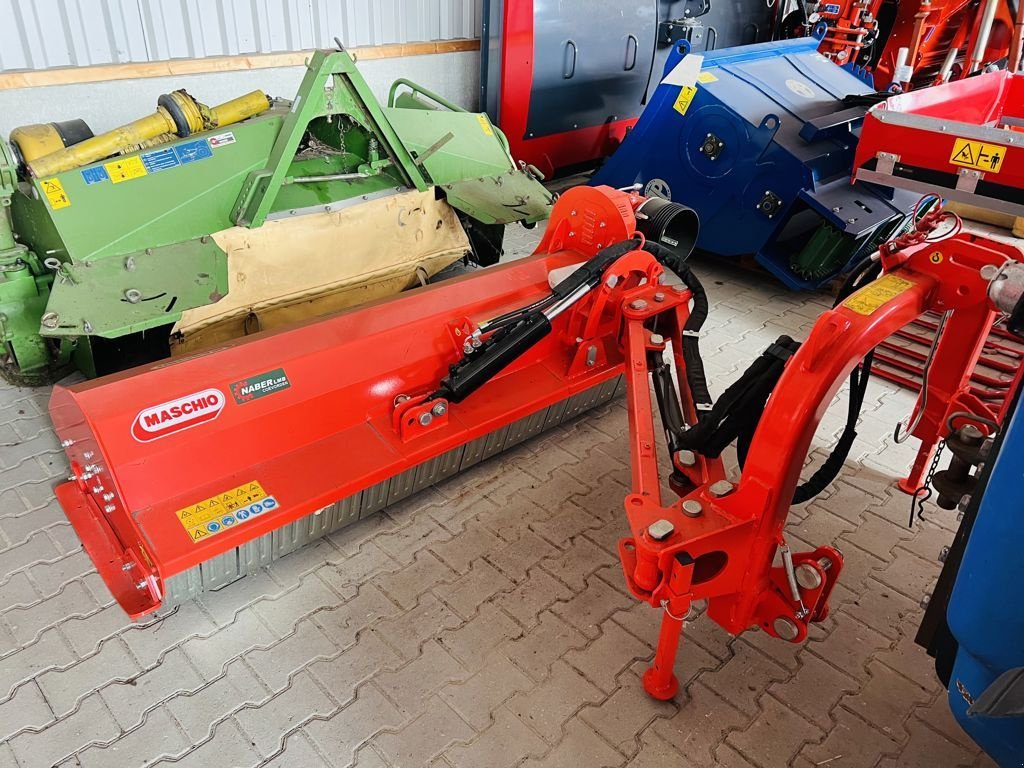 Bodenfräse van het type Maschio frezen en klepelmaaiers, Neumaschine in Coevorden (Foto 10)