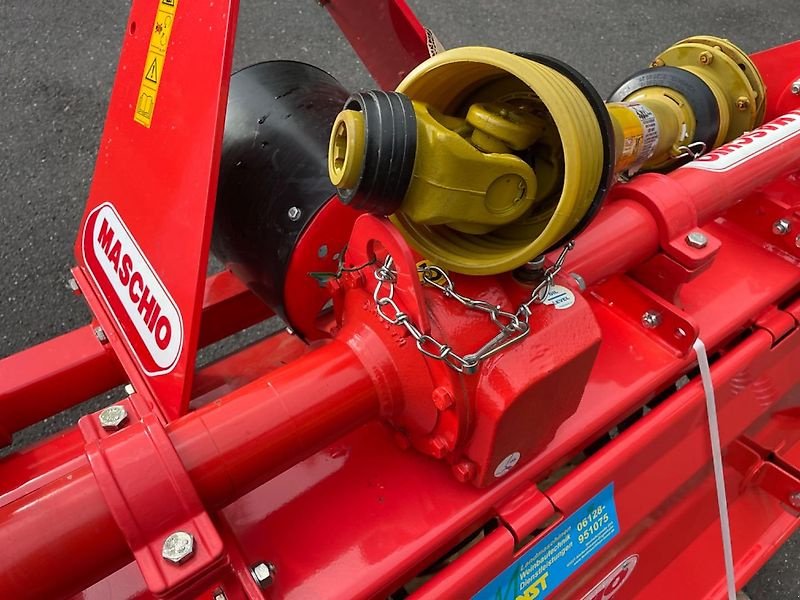 Bodenfräse van het type Maschio H 145 Fräse Bodenfräse Rotavator 145cm Arbeitsbreite - Weinbau - Obstbau - Versand möglich, Gebrauchtmaschine in Niedernhausen OT Engenhahn (Foto 9)