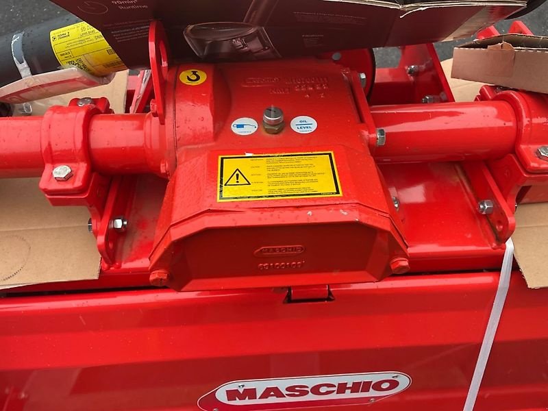 Bodenfräse typu Maschio H 145 mit Wechselgetriebe Fräse Bodenfräse Rotavator NEU Versand möglich, Gebrauchtmaschine v Niedernhausen OT Engenhahn (Obrázok 9)