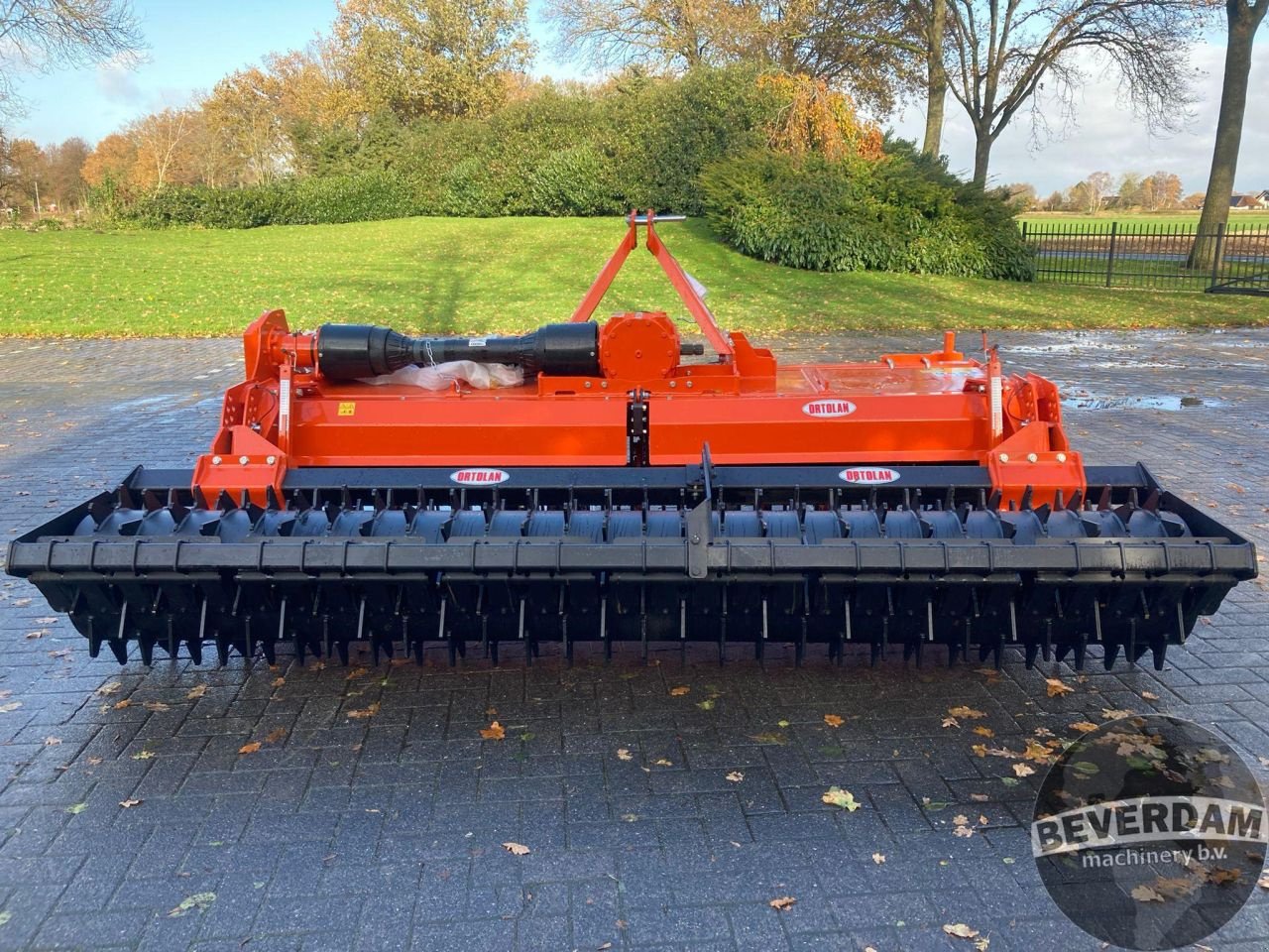 Bodenfräse des Typs Ortolan SE 300 PK overtopfrees, Neumaschine in Vriezenveen (Bild 7)