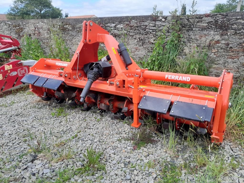 Bodenfräse du type Sonstige UHH300, Gebrauchtmaschine en ST ETEINNE MER MORTE (Photo 1)