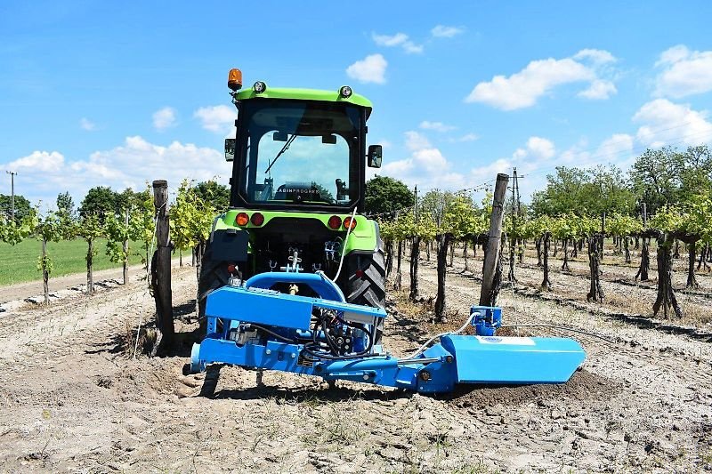 Bodenfräse van het type Vemac Bodenfräse Novara NCK700 Obstbau Weinbau Fräse Traktor 90cm NEU, Neumaschine in Sülzetal OT Osterweddingen (Foto 2)