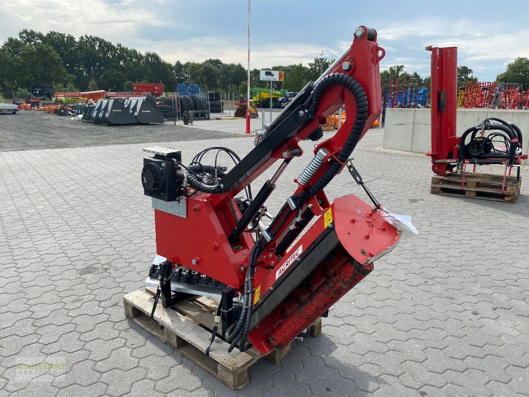 Böschungsmähgerät typu Agritec BC 300 mit Mulchkopf & Heckenschere, Vorführmaschine v Mühlengeez (Obrázek 3)