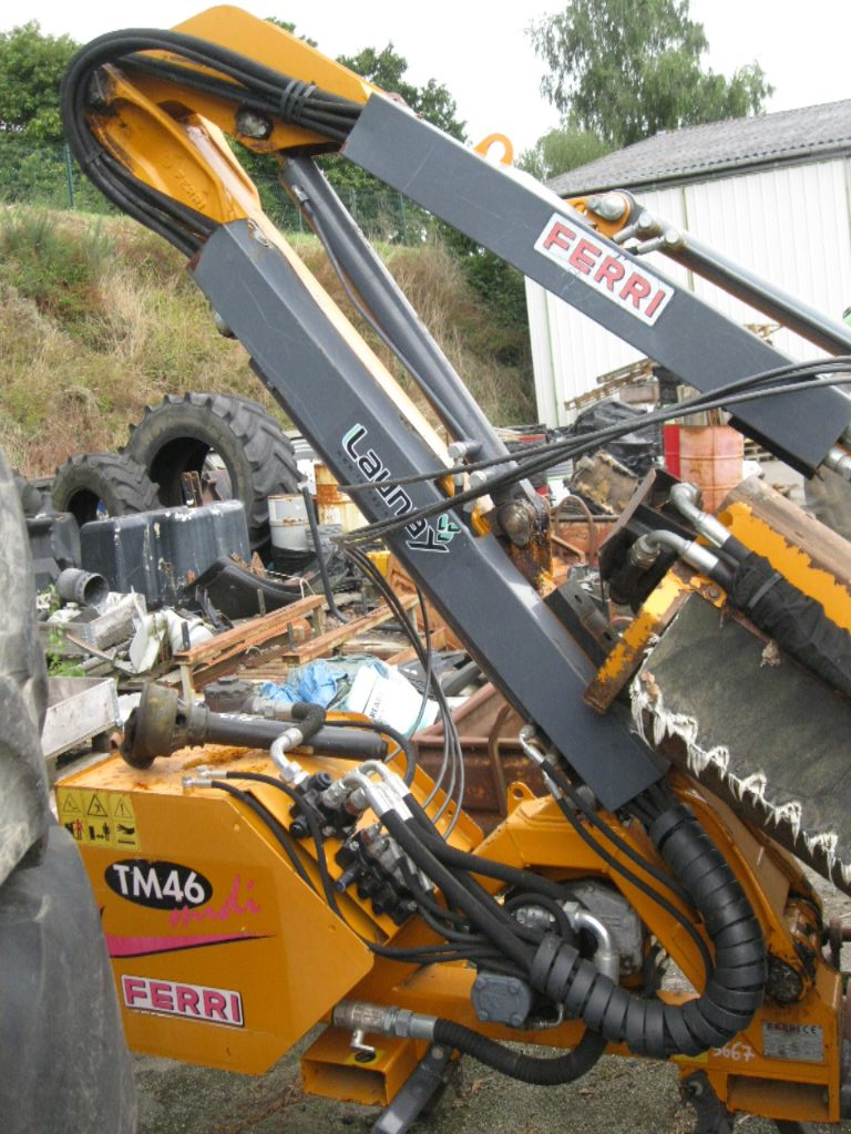 Böschungsmähgerät des Typs Ferri TM 46, Gebrauchtmaschine in BRECE (Bild 4)