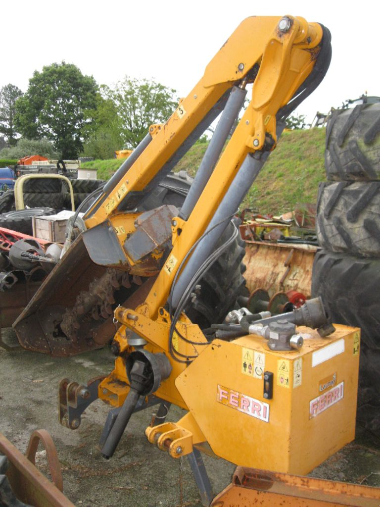 Böschungsmähgerät van het type Ferri TM 46, Gebrauchtmaschine in BRECE (Foto 2)