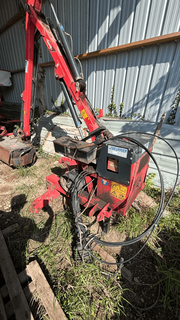 Böschungsmähgerät del tipo Kuhn AGRI-LONGER 4734M, Gebrauchtmaschine In CONDE SUR VIRE (Immagine 1)