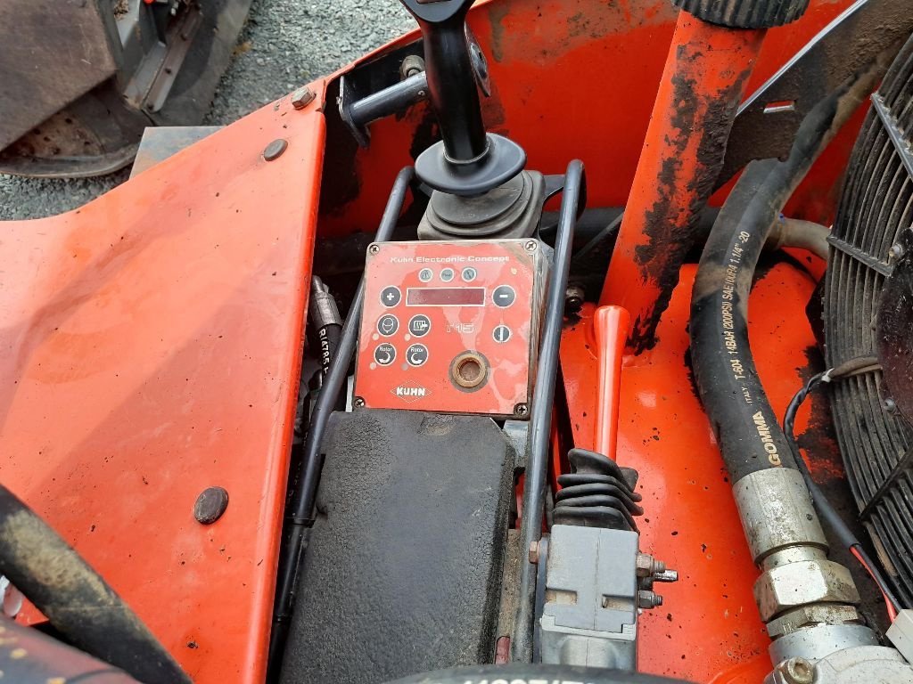 Böschungsmähgerät tip Kuhn EP 5057 P, Gebrauchtmaschine in NUAILLE (Poză 10)