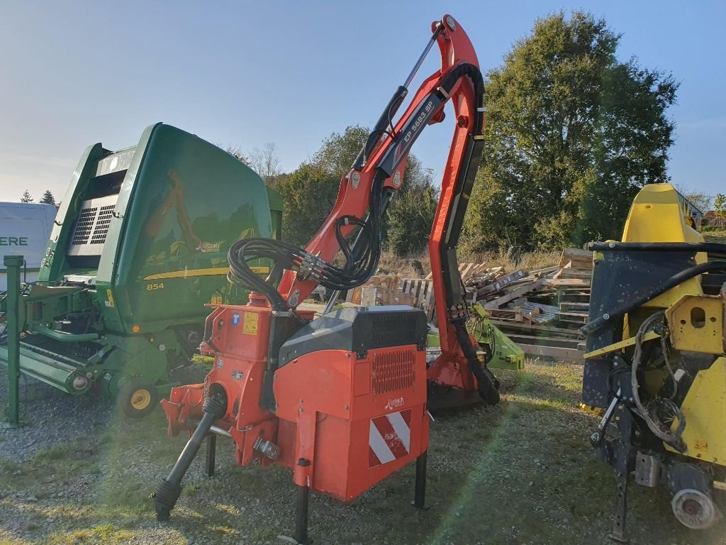 Böschungsmähgerät типа Kuhn EP5683SP, Gebrauchtmaschine в DOMFRONT (Фотография 2)