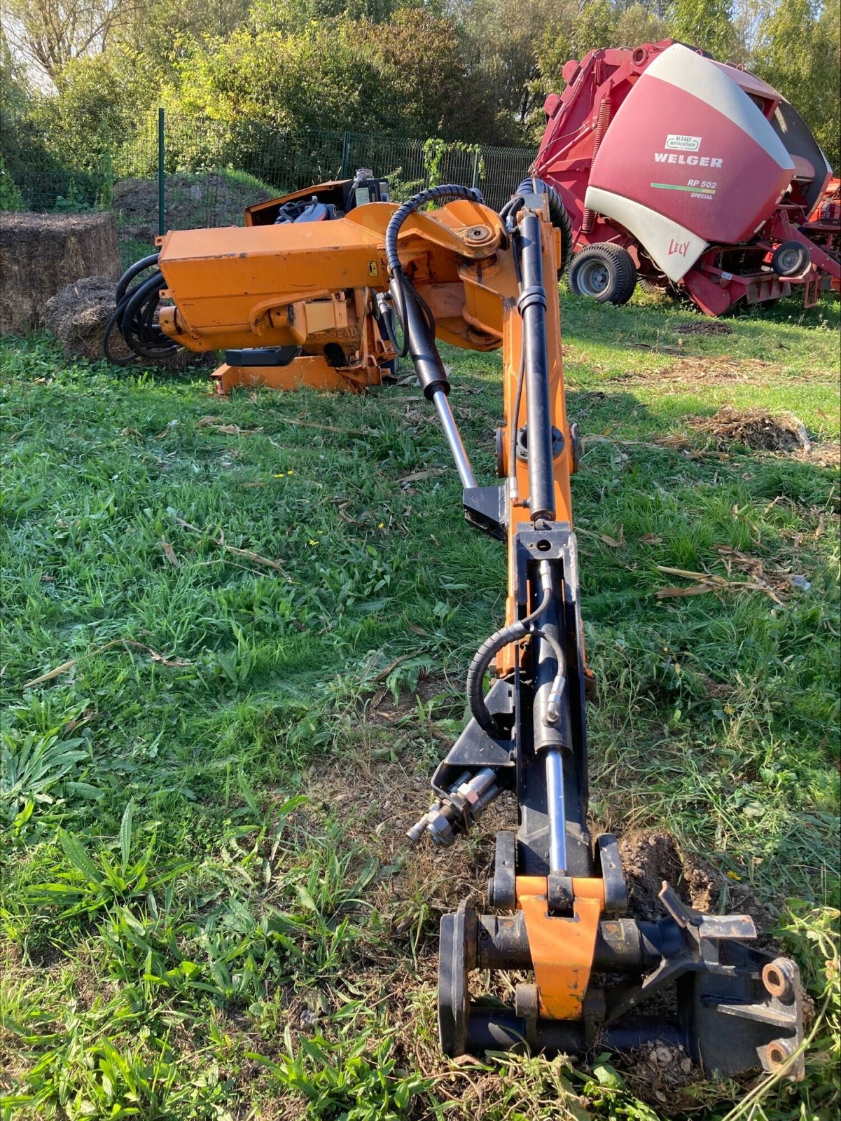 Böschungsmähgerät du type Rousseau F 64 P, Gebrauchtmaschine en CHEMINOT (Photo 2)