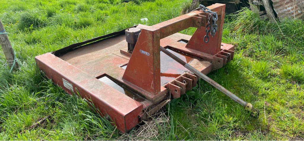 Böschungsmähgerät du type Sonstige 180 S . DESTOCKAGE, Gebrauchtmaschine en GUERET (Photo 1)