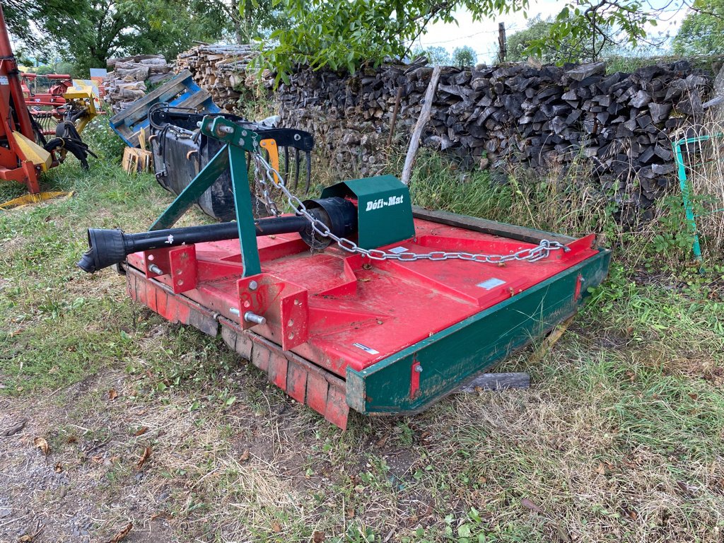 Böschungsmähgerät van het type Sonstige D1802, Gebrauchtmaschine in MAURIAC (Foto 3)