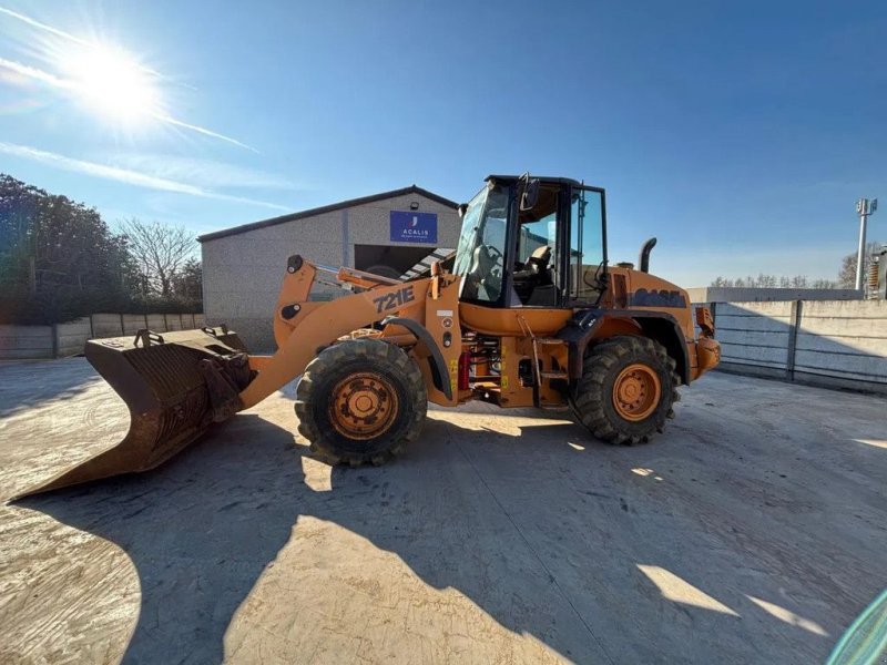 Bulldozer des Typs Case 721E, Gebrauchtmaschine in Wevelgem (Bild 1)