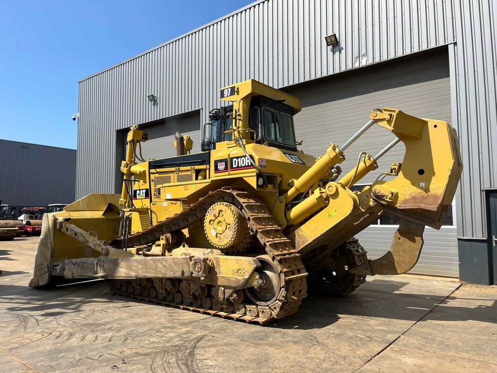 Bulldozer del tipo Caterpillar D10N - European used, Gebrauchtmaschine In Velddriel (Immagine 2)