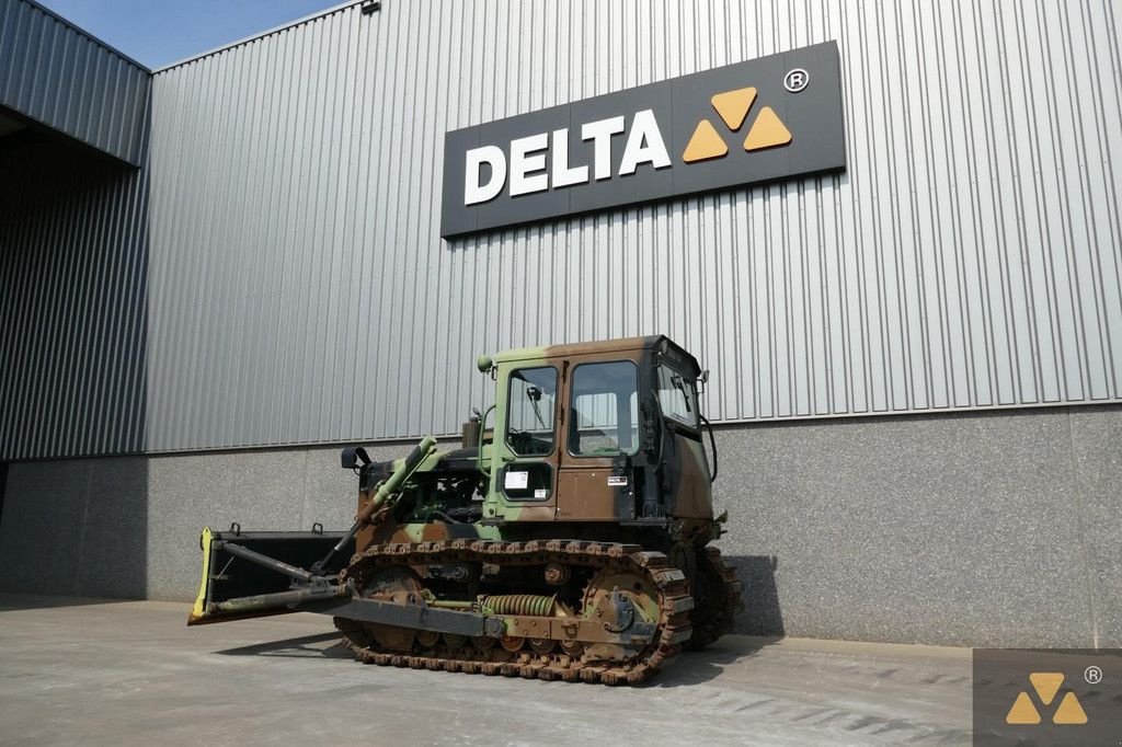 Bulldozer от тип Caterpillar D5B Ex-army, Gebrauchtmaschine в Zevenbergen (Снимка 9)