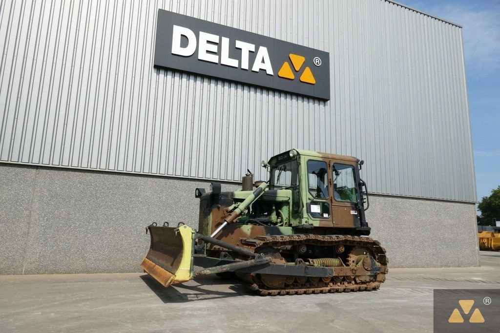 Bulldozer des Typs Caterpillar D5B Ex-army, Gebrauchtmaschine in Zevenbergen (Bild 4)