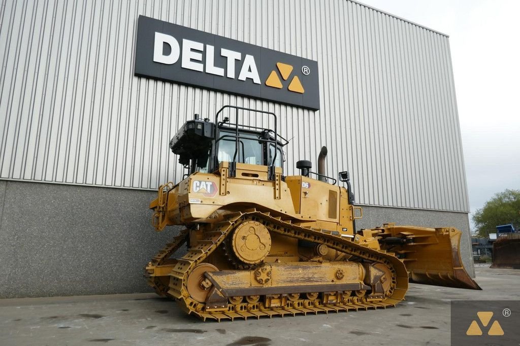 Bulldozer del tipo Caterpillar D6 LGP, Gebrauchtmaschine en Zevenbergen (Imagen 10)