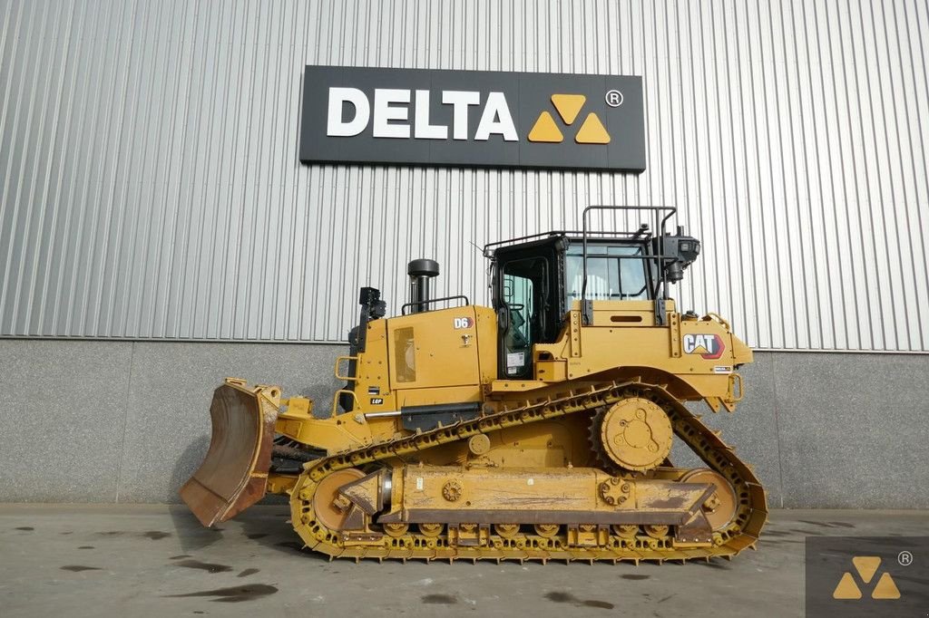 Bulldozer del tipo Caterpillar D6 LGP, Gebrauchtmaschine en Zevenbergen (Imagen 11)