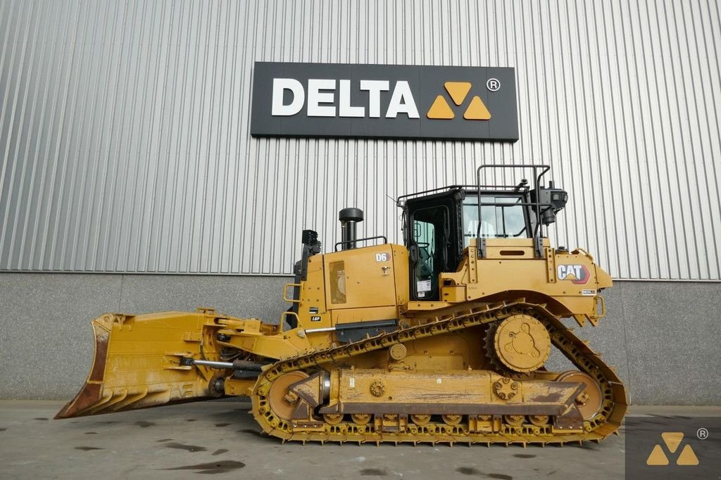 Bulldozer del tipo Caterpillar D6 LGP, Gebrauchtmaschine en Zevenbergen (Imagen 9)