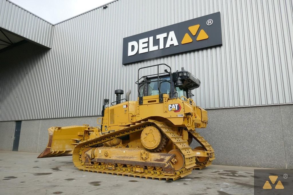 Bulldozer del tipo Caterpillar D6 LGP, Gebrauchtmaschine en Zevenbergen (Imagen 5)