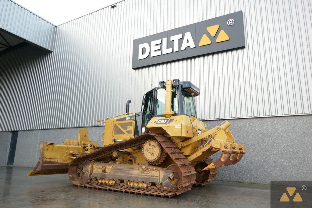 Bulldozer типа Caterpillar D6N LGP, Gebrauchtmaschine в Zevenbergen (Фотография 11)